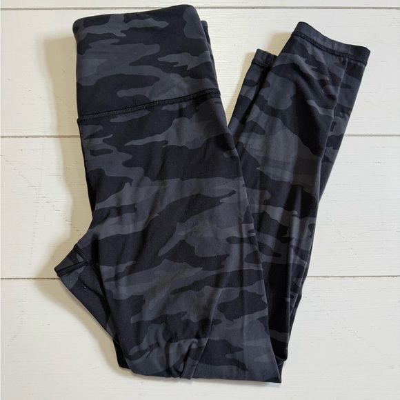 Athleta Pants - Athleta Elation 7/8 Tight